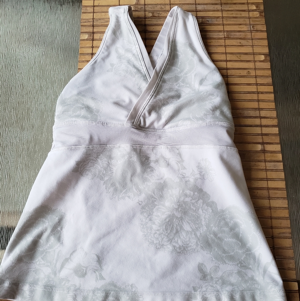 Lululemon Grey Floral Cross Front Tank